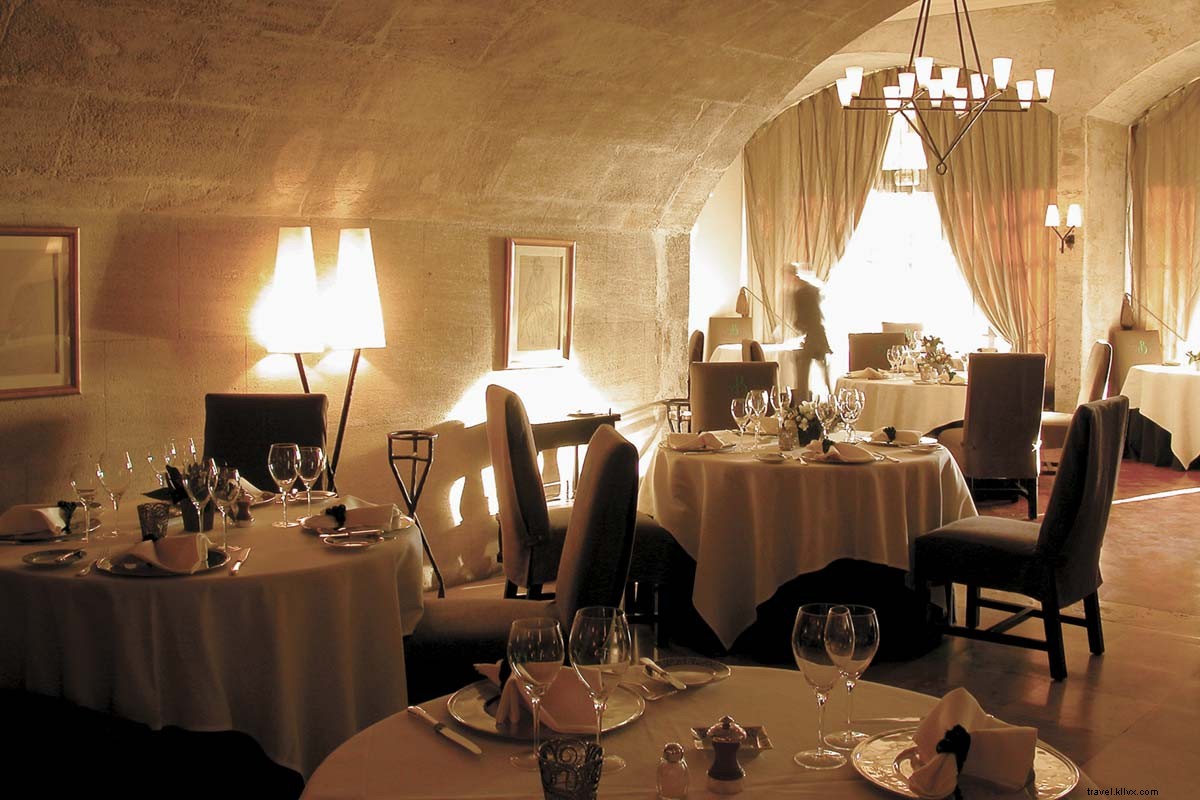 Provence Luxury Redefined: Oustau de Baumanière & La Cabro d Or Merge for Double Delight