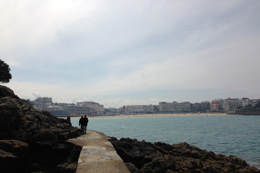 Laid-Back Bliss in Brittany: Oysters, Wild Roses, and Digital Detox