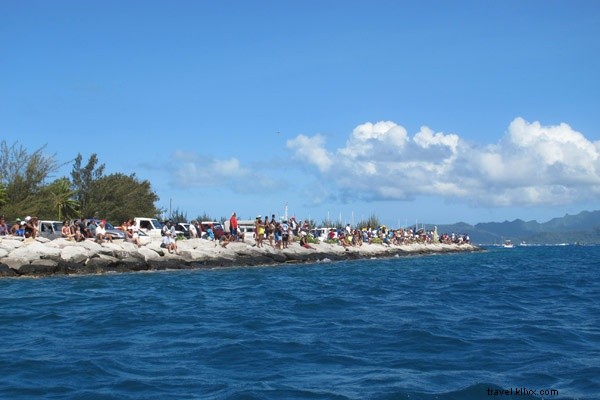 Front Row at Polynesia s Super Bowl: Thrilling Outrigger Canoe Race Spectacle
