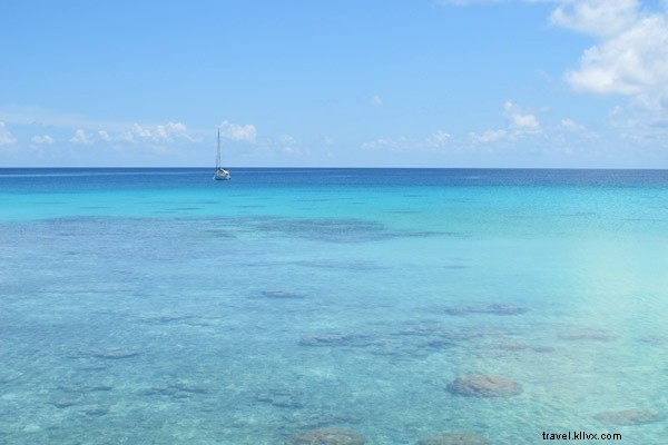 Front Row at Polynesia s Super Bowl: Thrilling Outrigger Canoe Race Spectacle