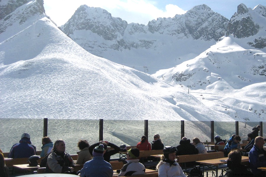 Zürs Lech am Arlberg: The Cradle of Alpine Skiing Excellence