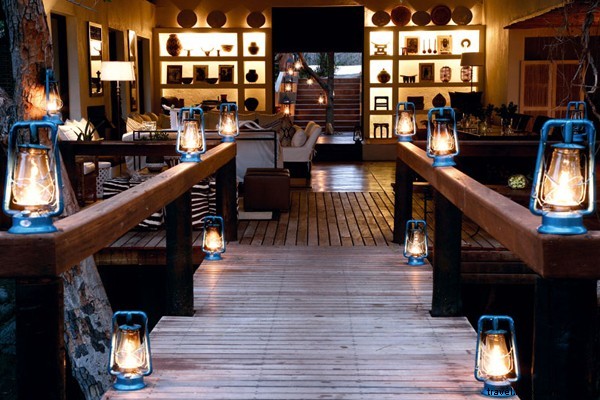 My First Safari Sunrise: Yoga Amid Roaring Lions in Sabi Sands