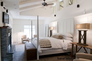 Unwind in Sonoma Serenity: A Luxurious Stay at Farmhouse Inn