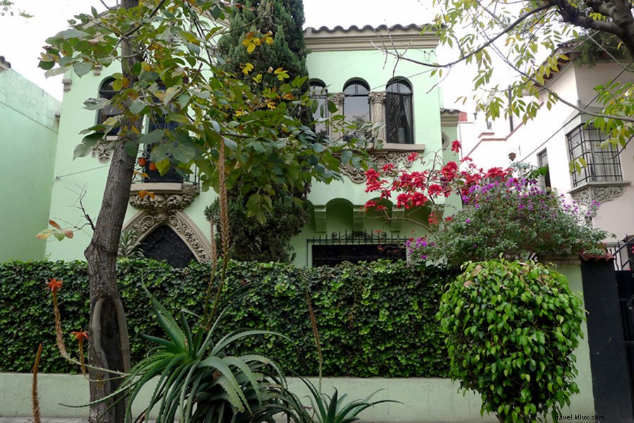 Mexico City Day 2: Exploring Vibrant Roma and Condesa Neighborhoods
