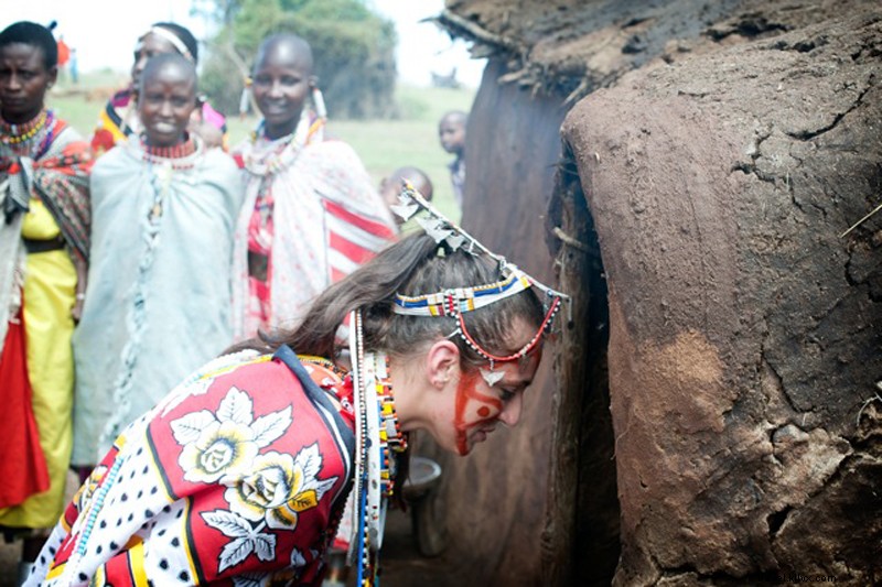 From Vogue to Kenya s Bush: 12 Steps to Sustainable Community Development