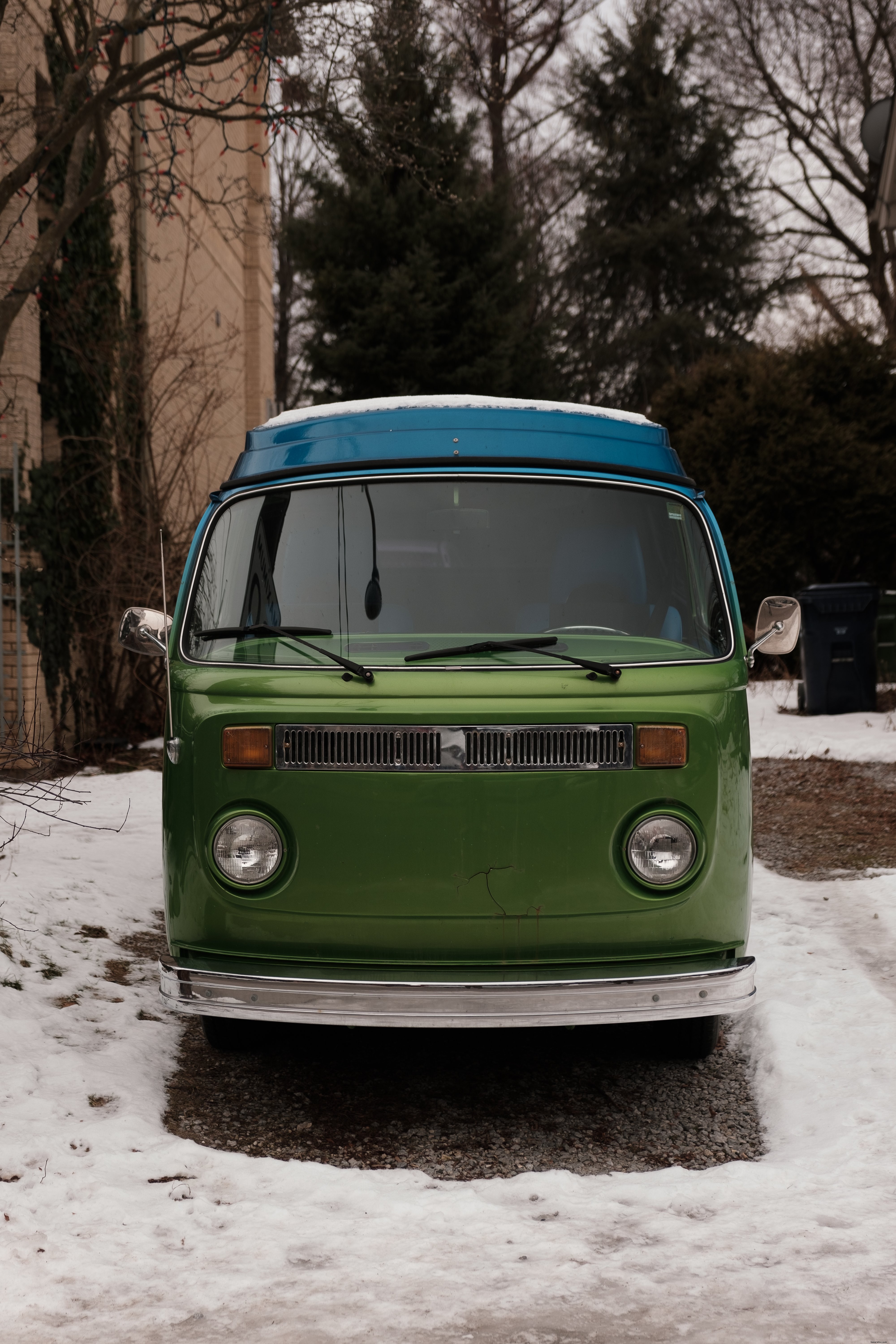 Stunning Front View of a Parked Vintage Camper Van - Premium Stock Photo