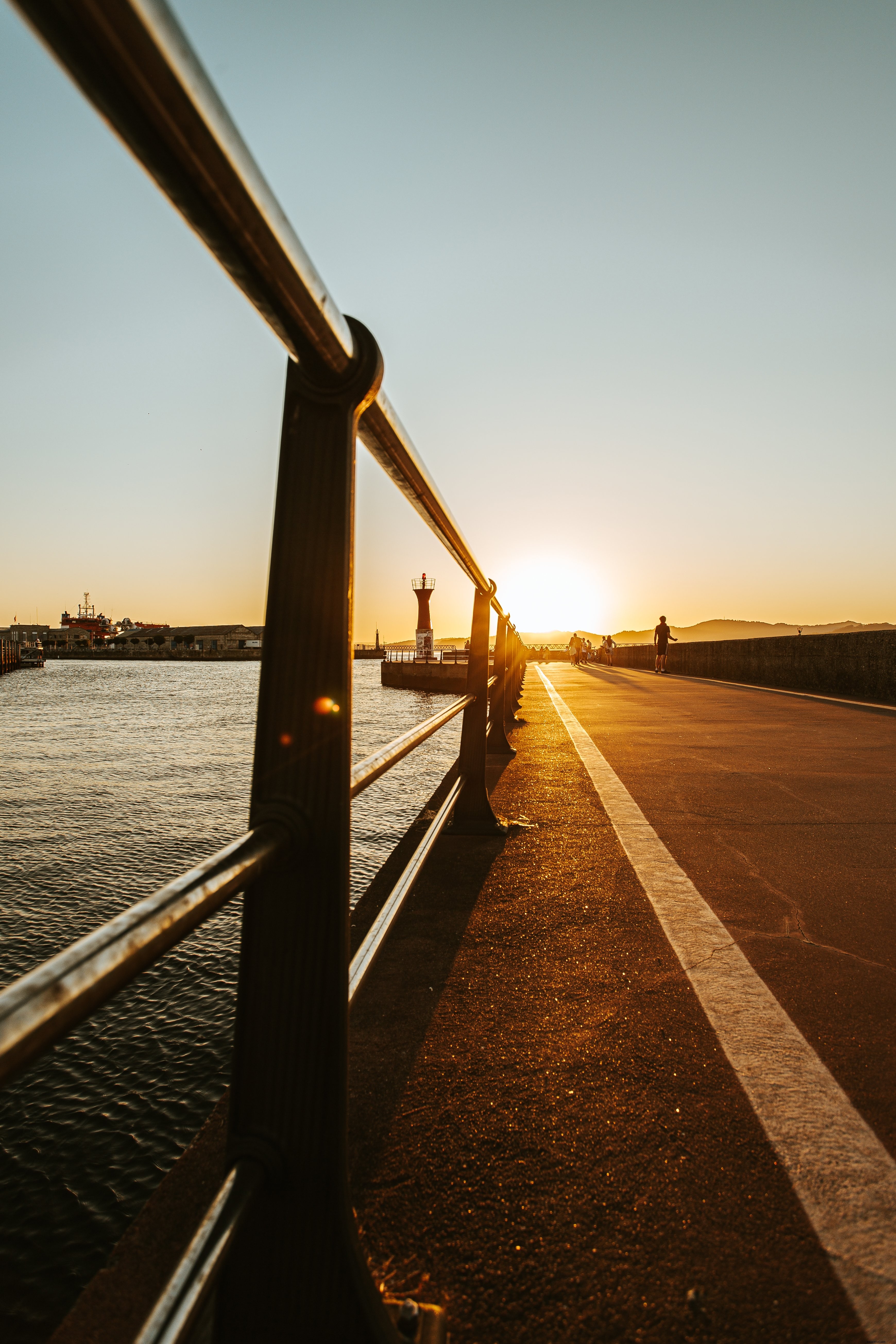 Stunning Bike Path by the Water at Sunset – Scenic Photography
