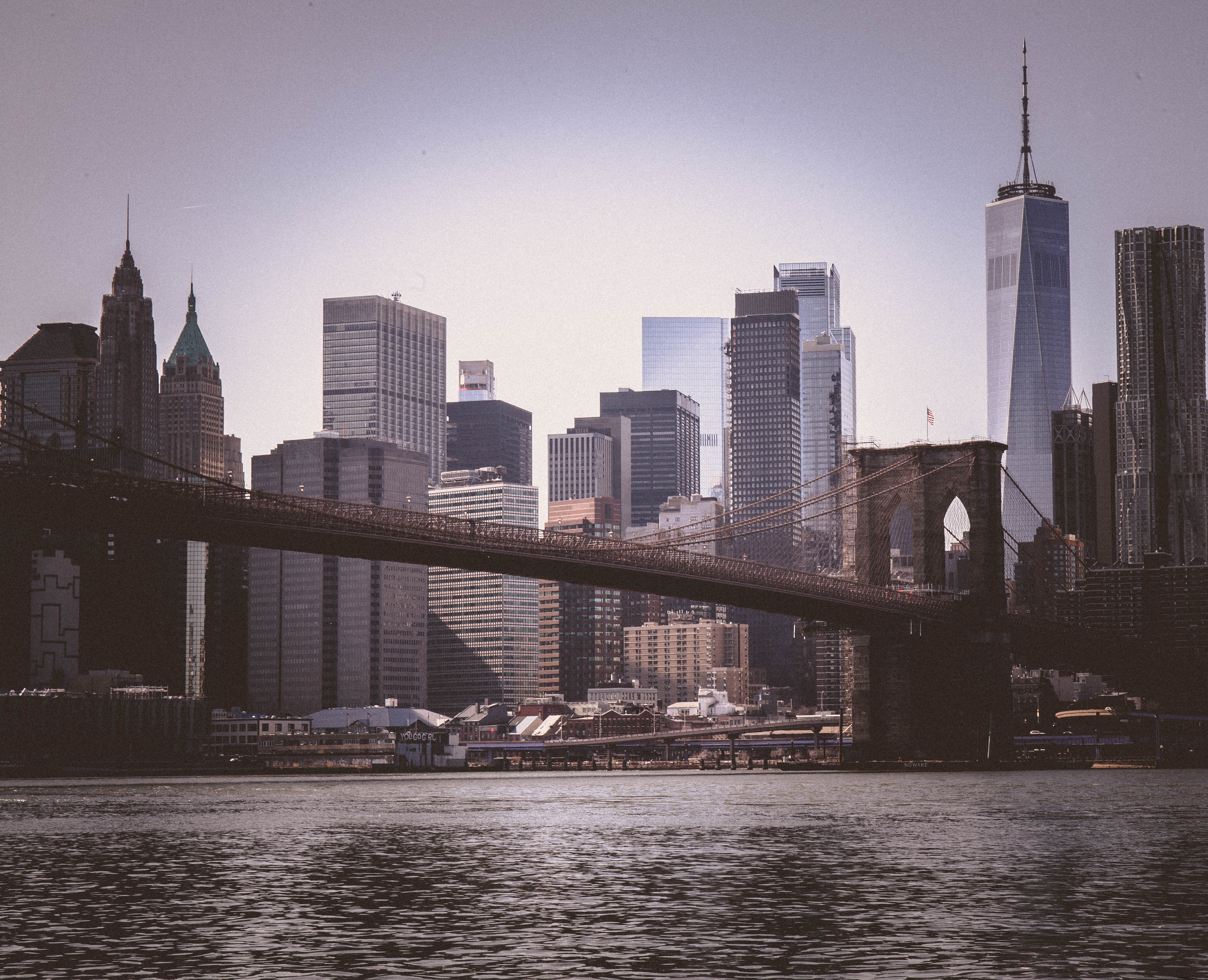 Stunning Brooklyn Bridge View Over Manhattan Skyline – Captivating Photo