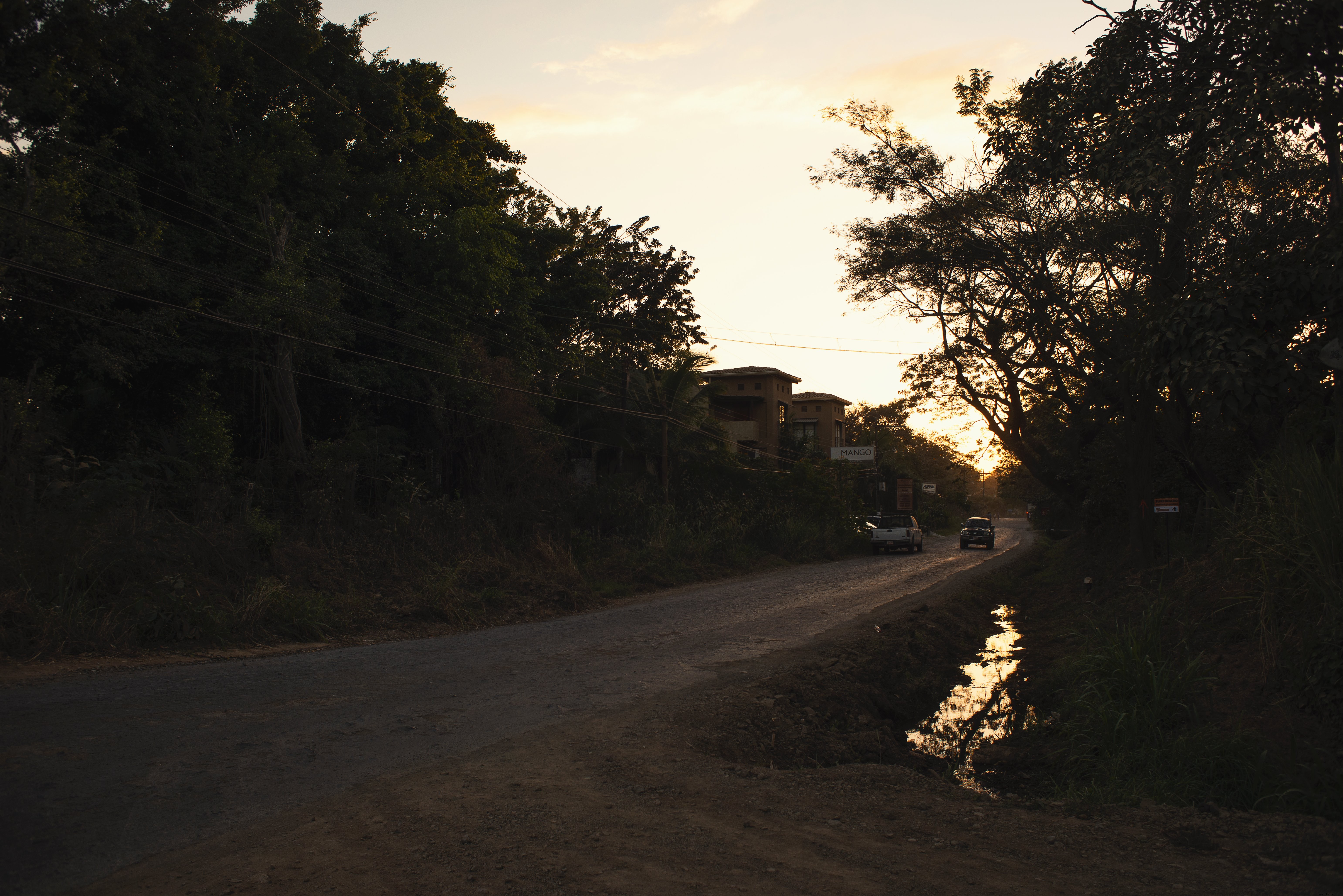 Sunset Over a Gravel Road – Capturing the Quiet Beauty of Rural Horizons