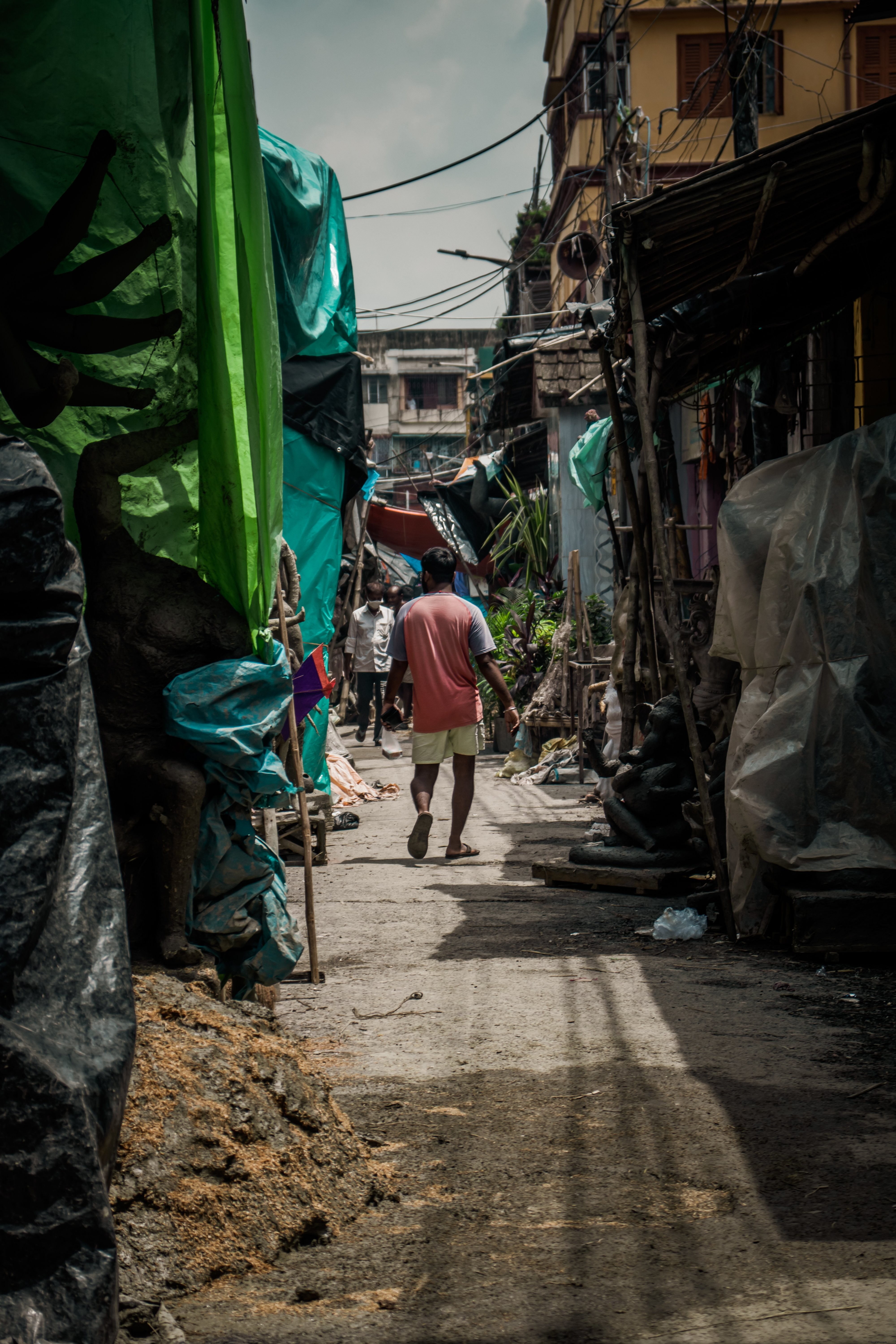 Stroll Through a Narrow Covered Alleyway: A Photographic Journey