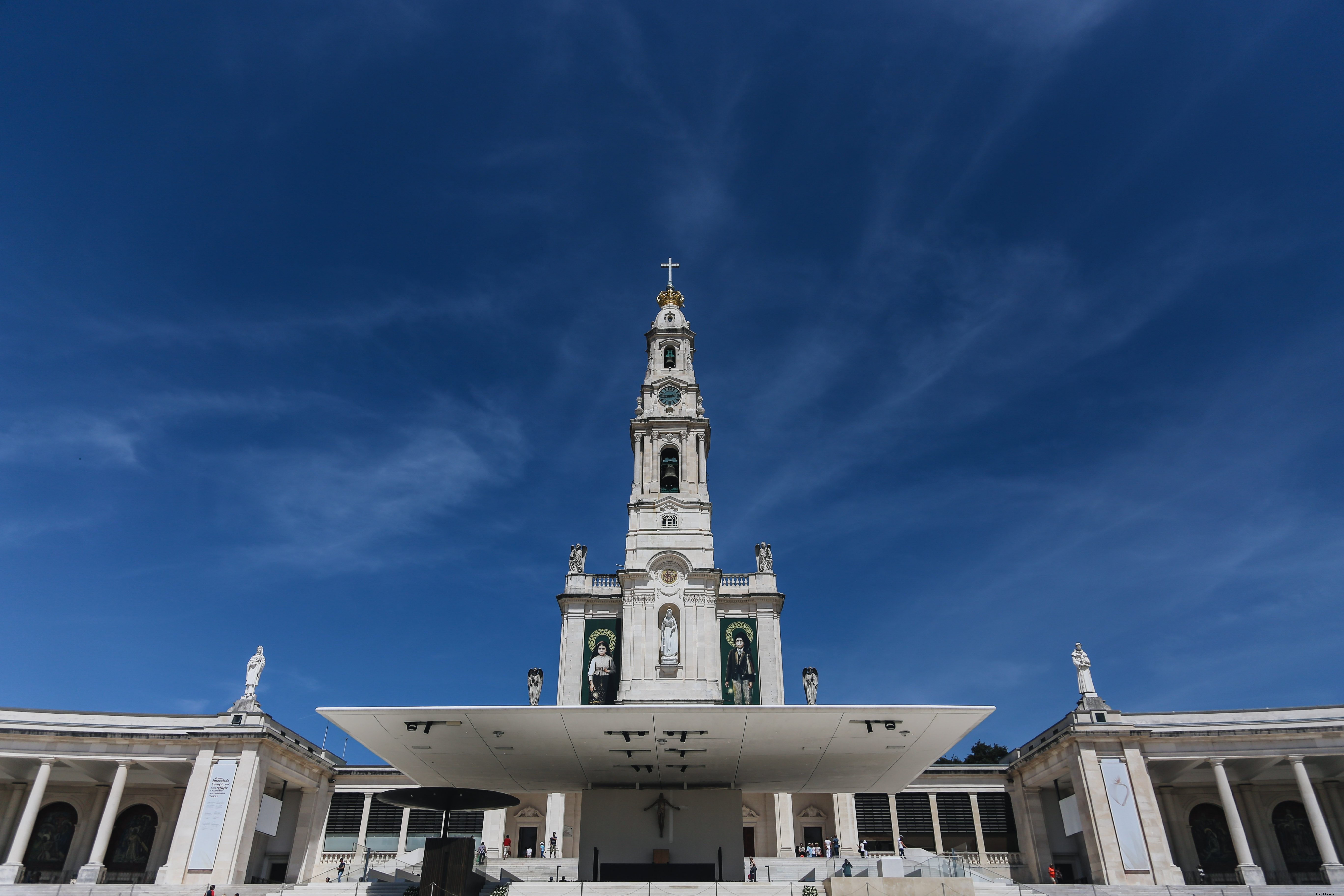 Stunning Photo of a Catholic Church in Portugal