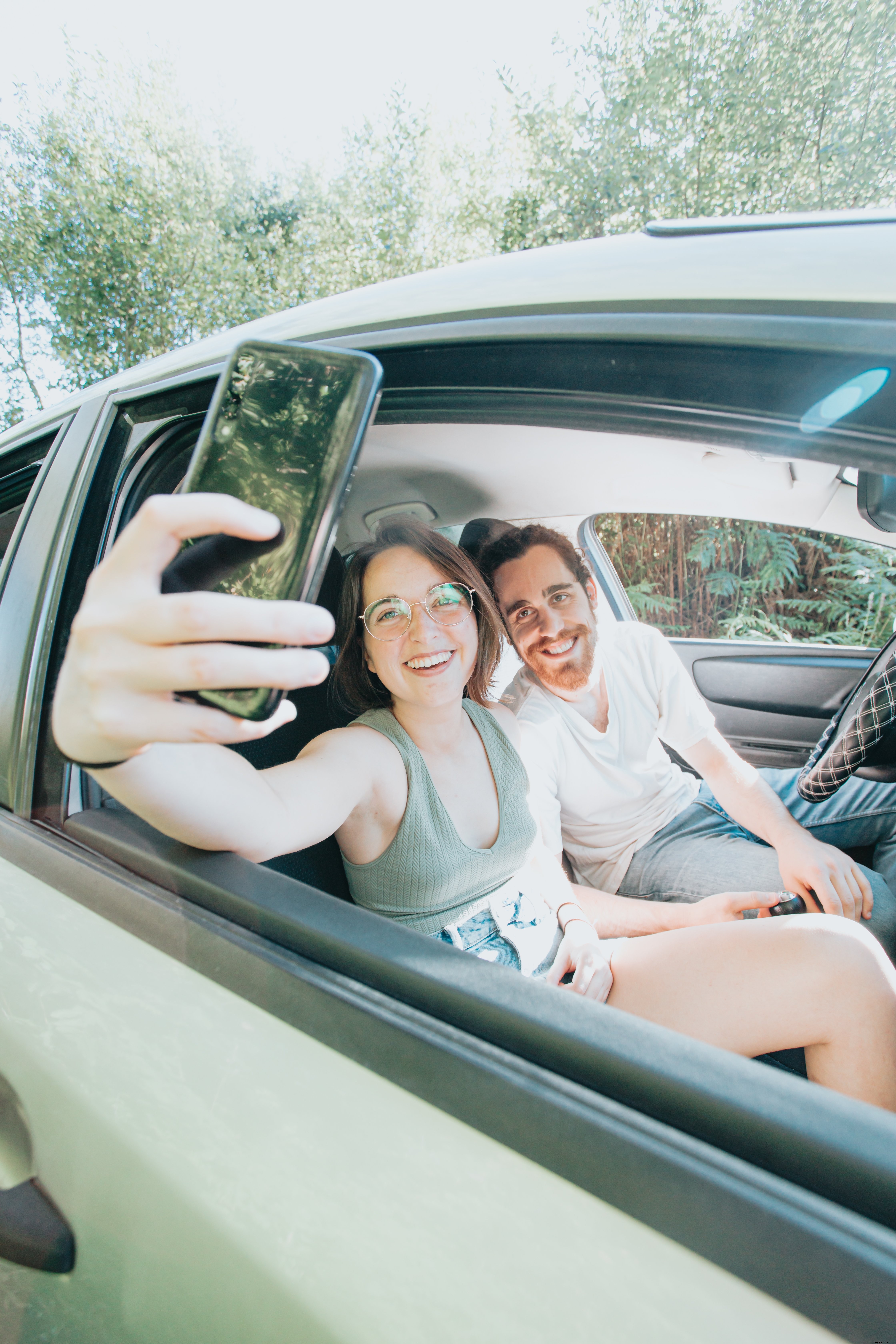 Couple Captures a Heart‑warming Car Selfie