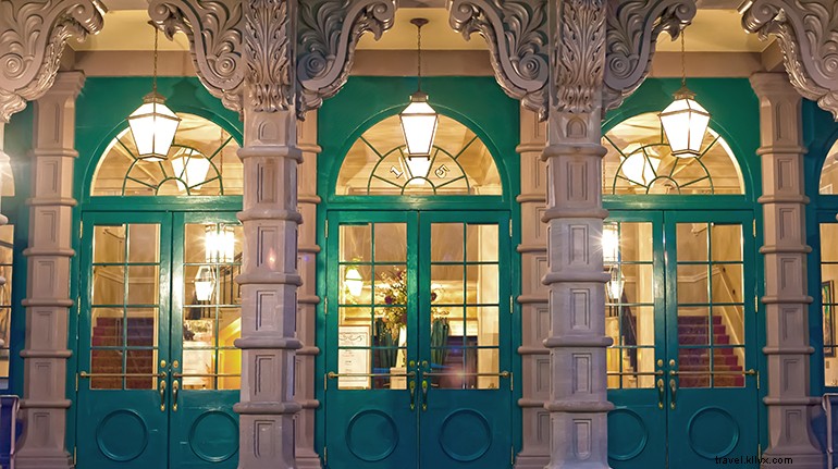 Charleston’s Enchanting Evenings: Sunset Views & Cultural Highlights