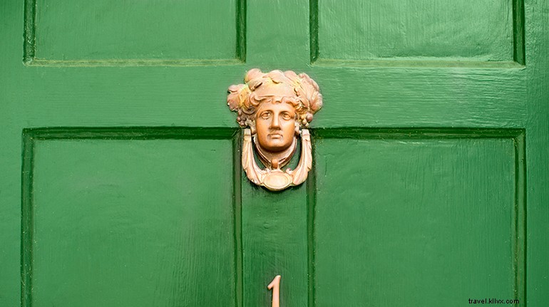 Charleston: A Timeless Garden City of the South