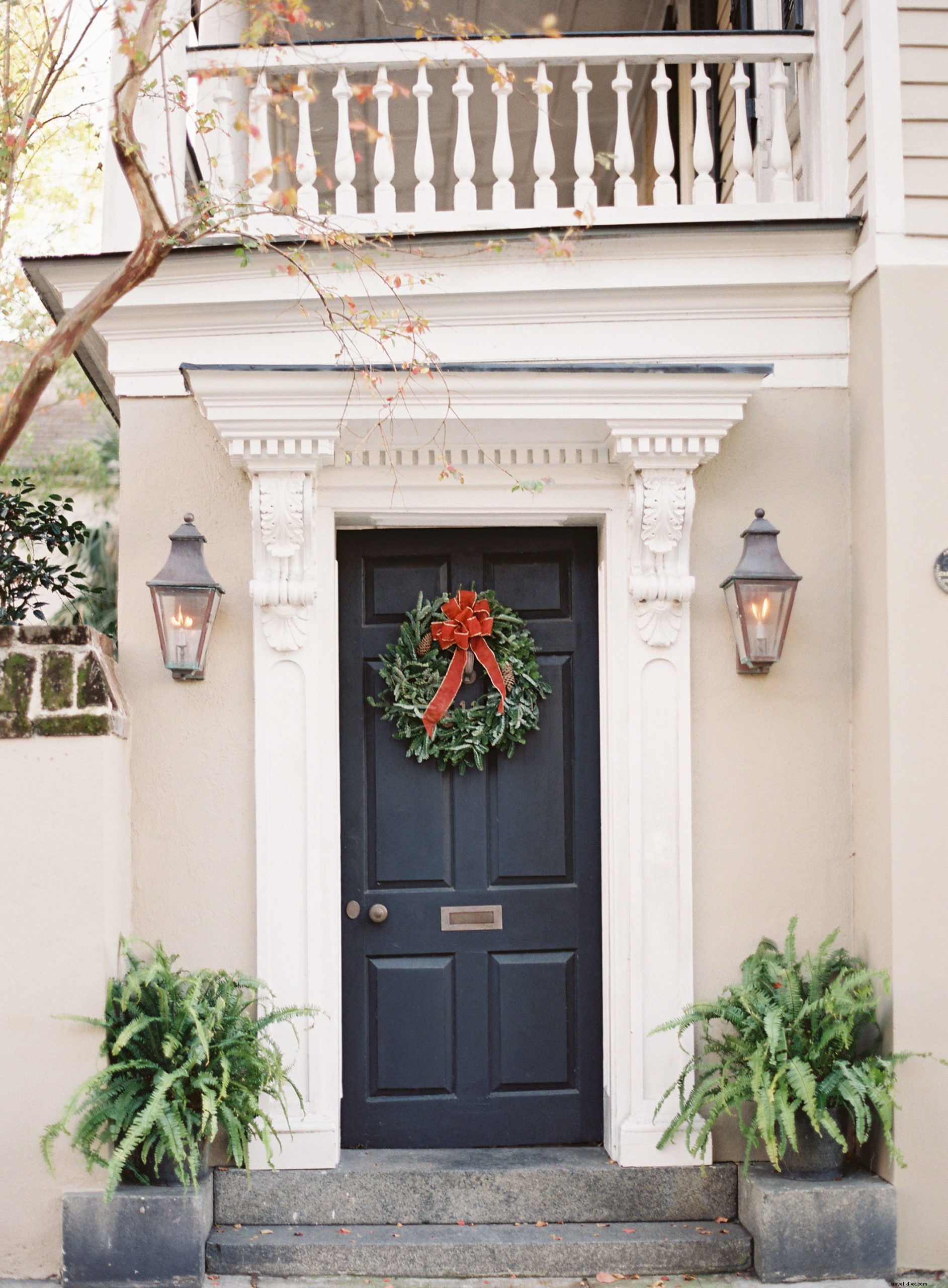10 Stunning Charleston Christmas Scenes to Inspire Your Holiday Escape