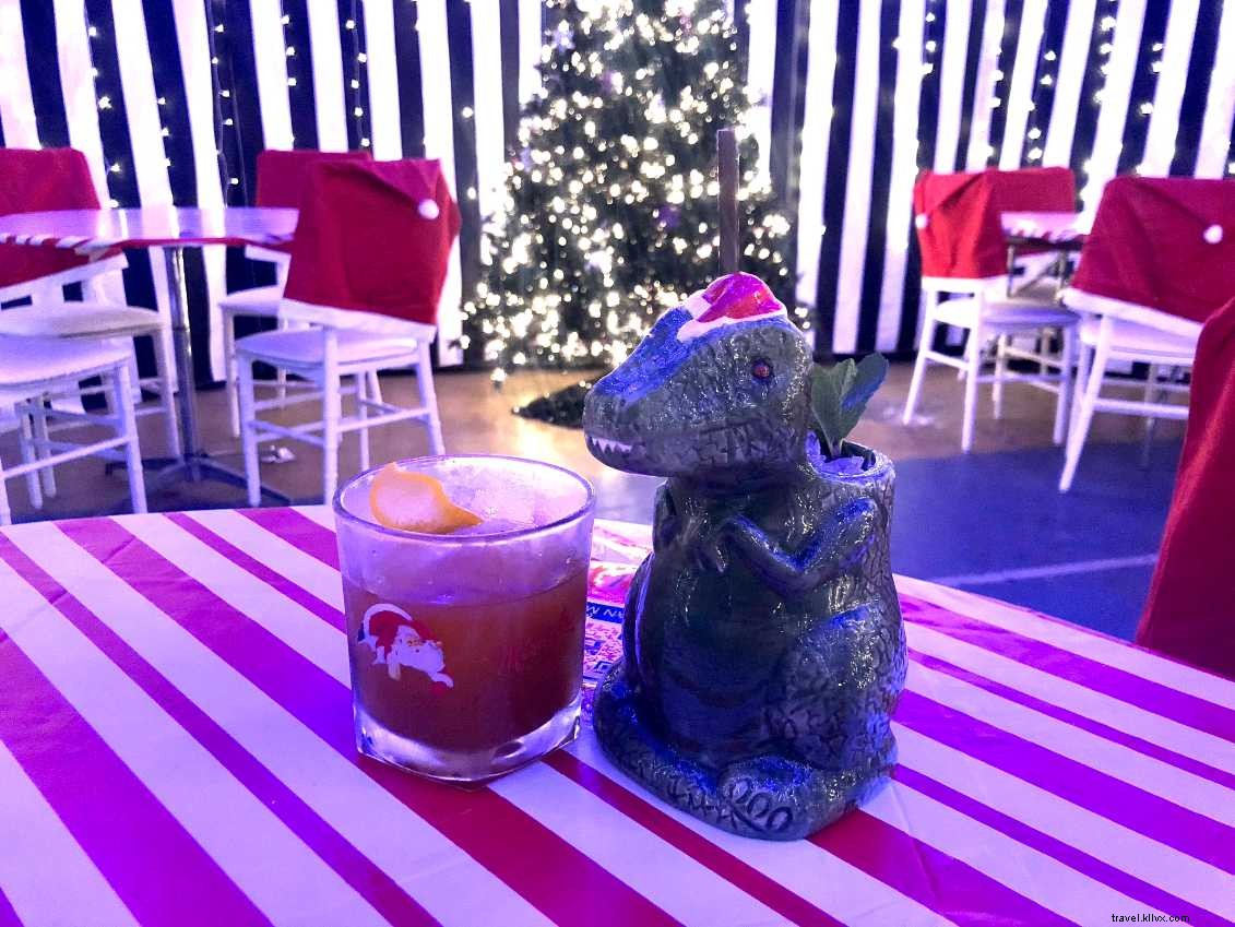 Dallas Holiday Bars: Festive Cocktails & Pop-Up Experiences