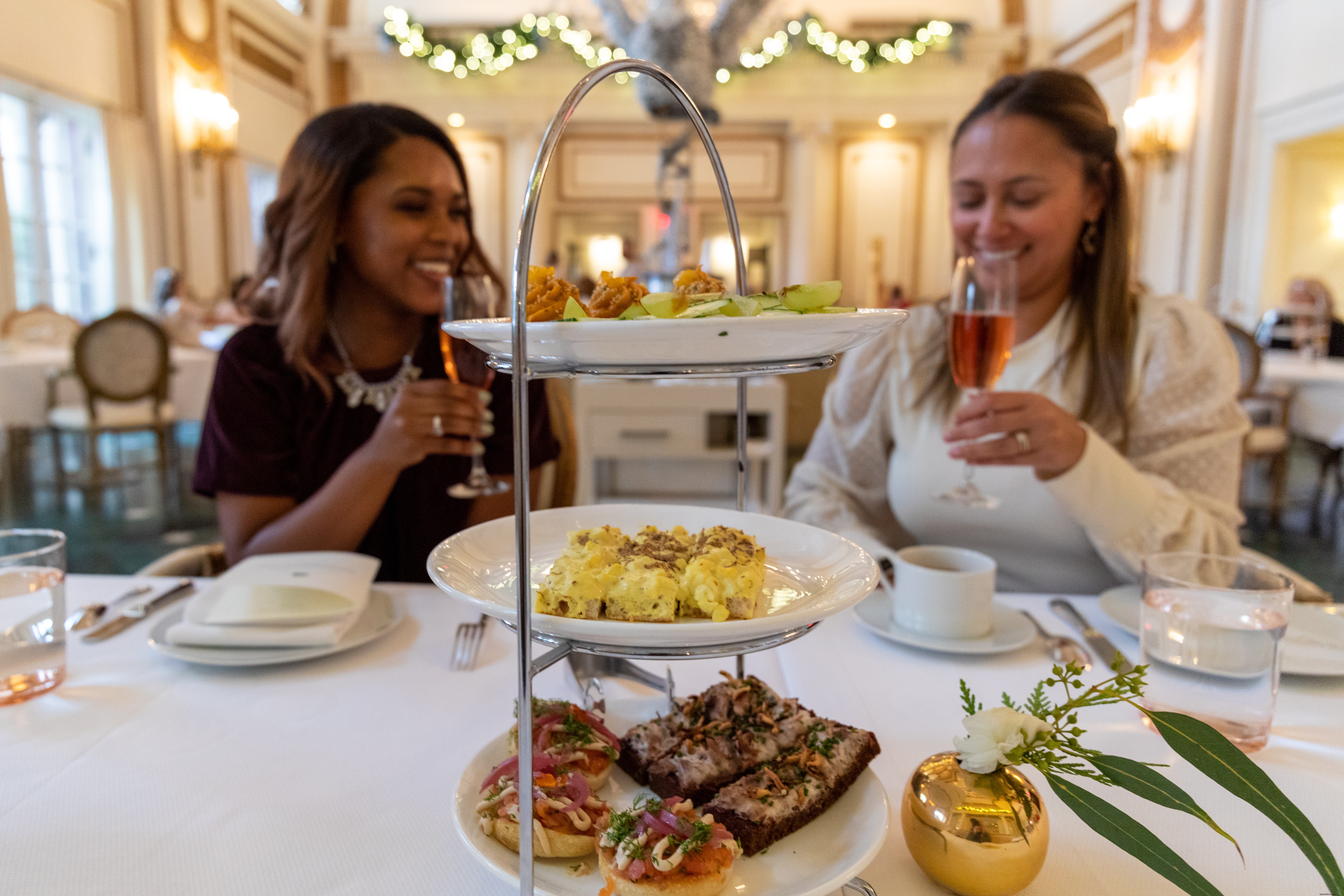 Explore Dallas in November: Food, Events, and Hotel Deals for Fall & Holidays