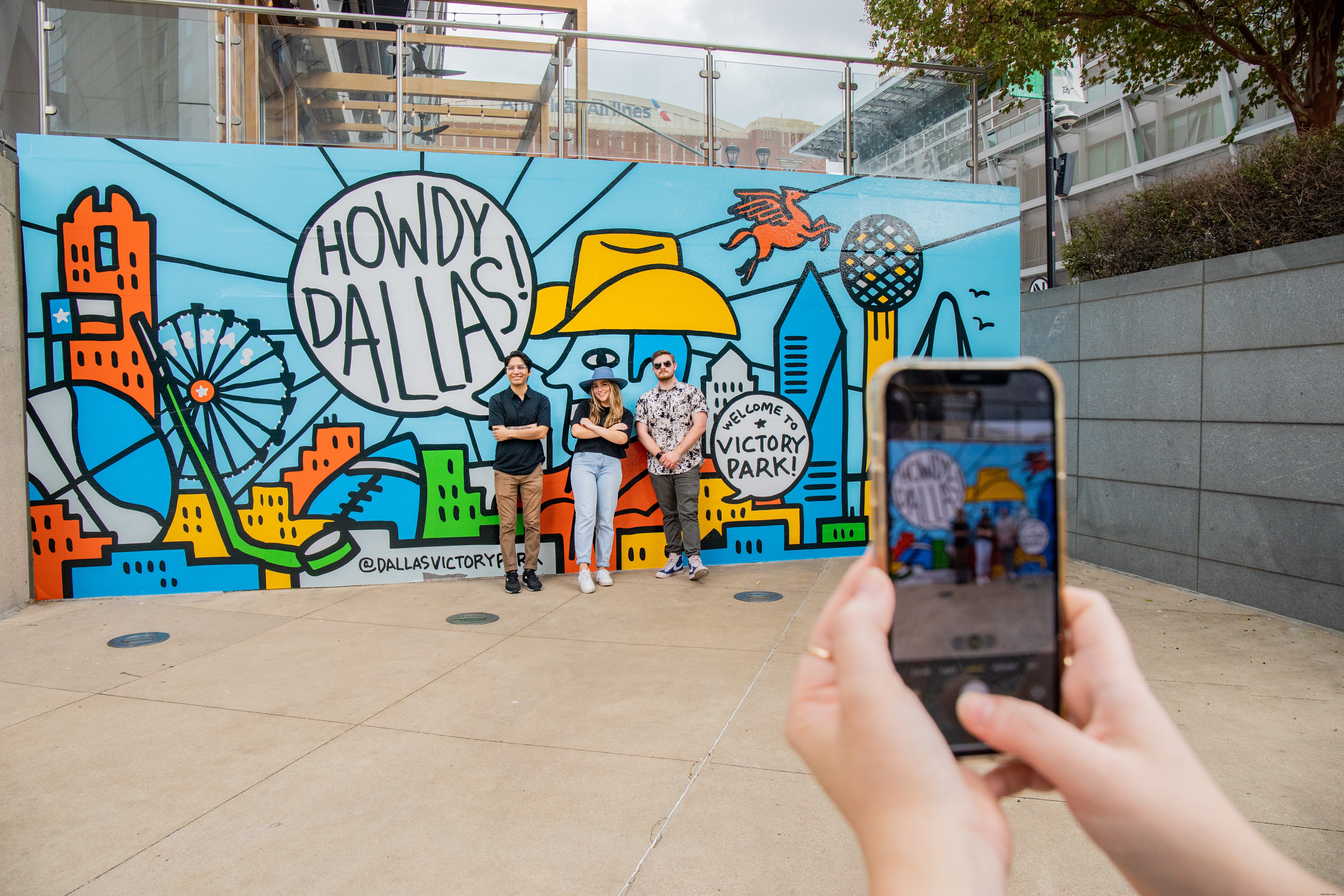 Top Pre‑Game Spots Near the AAC for Dallas Stars & Mavs Fans