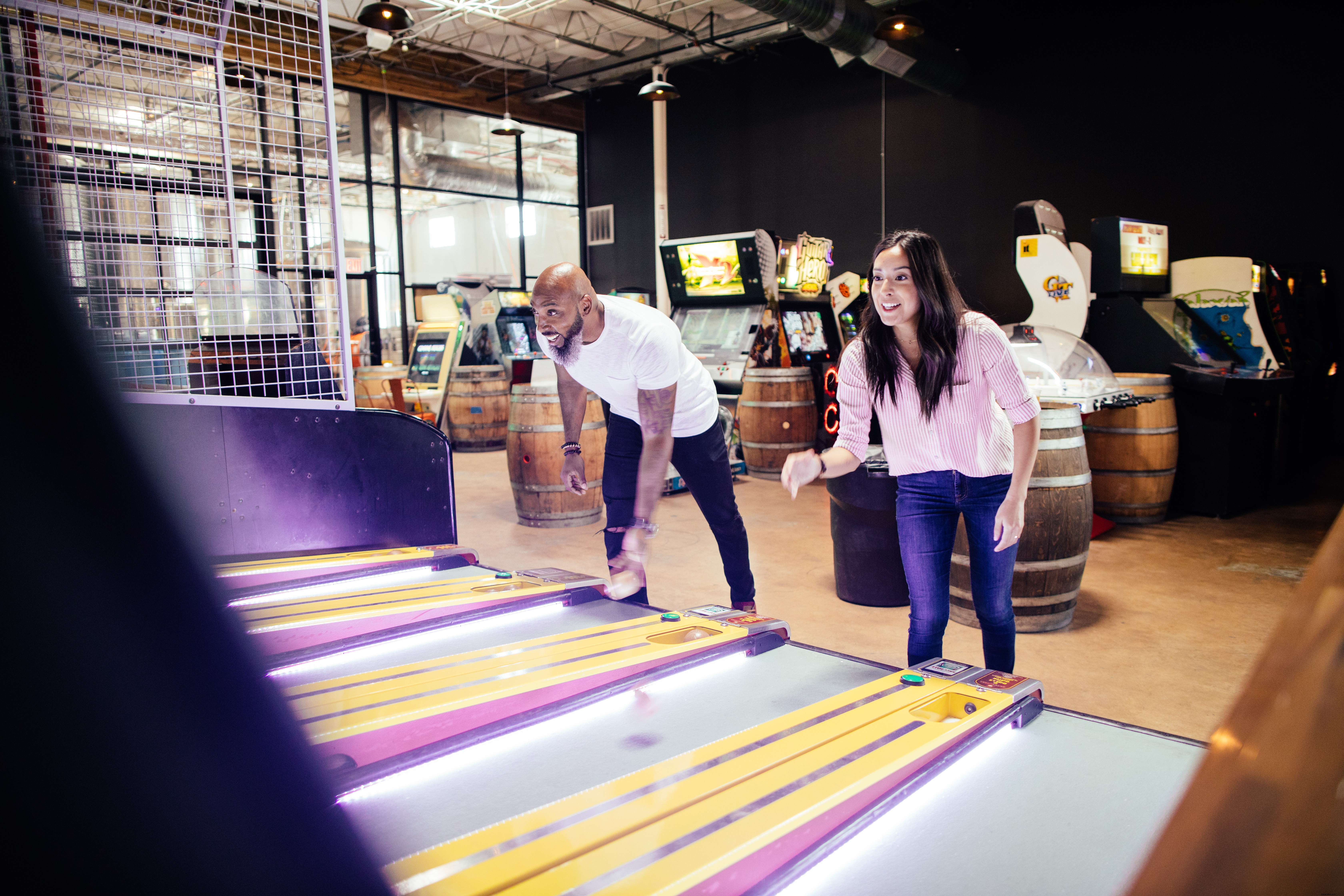 Dallas Fall Date Ideas: From Cozy Cafés to Haunted Adventures