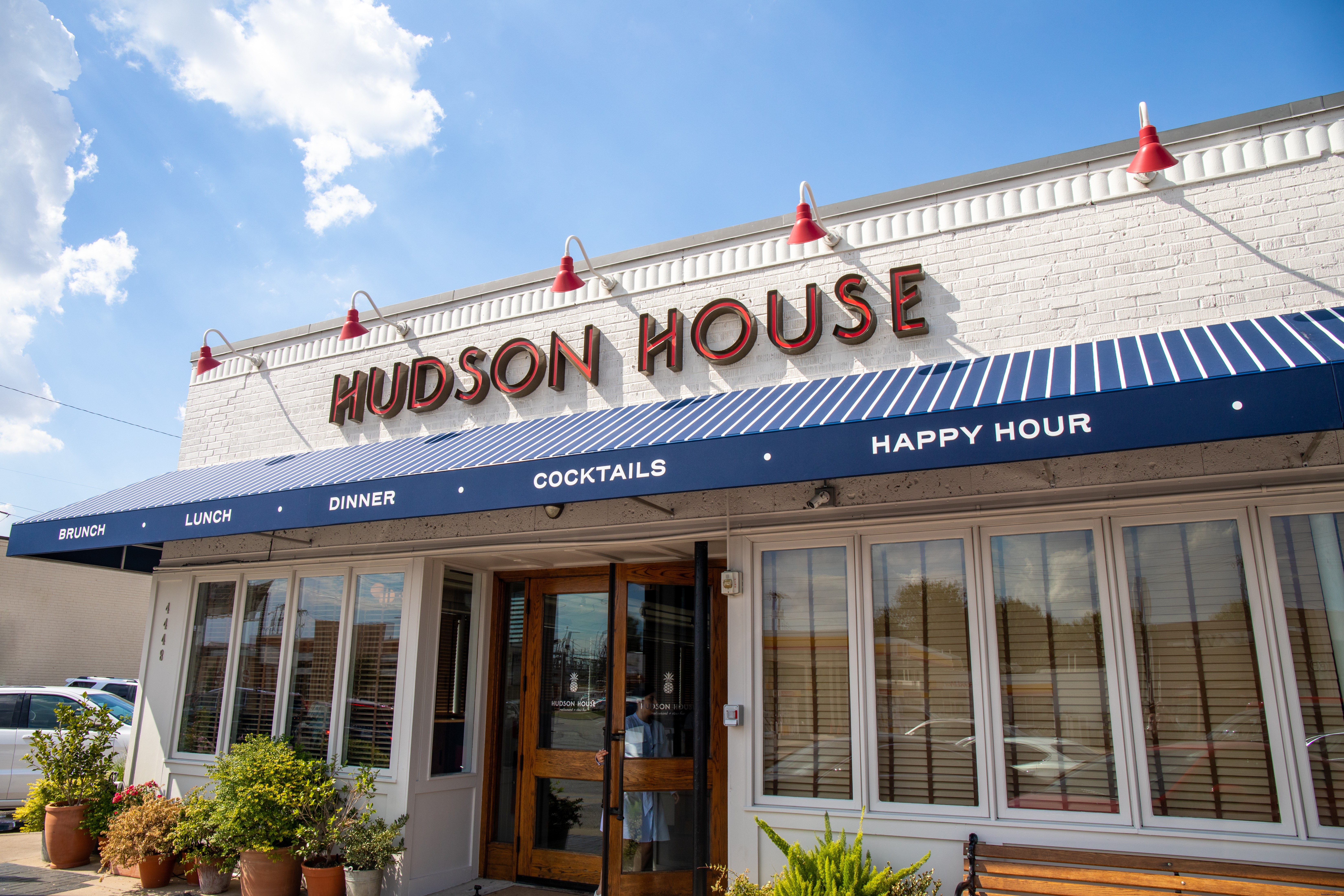 Discover Disney‑Inspired Attractions and Experiences in Dallas