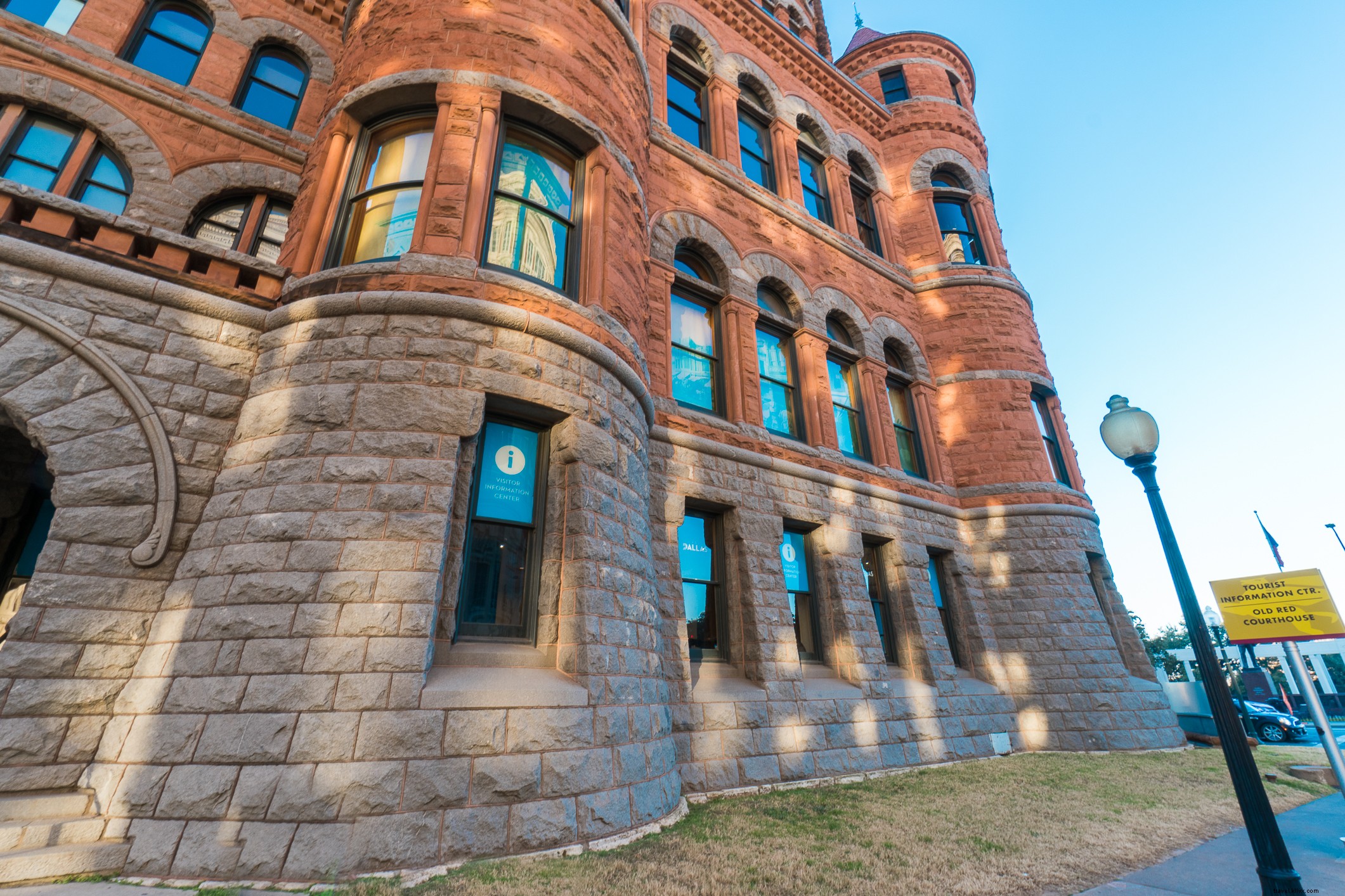 Dallas Visitor Center Launches 2017 Revamp: Your Gateway to an Unforgettable Adventure