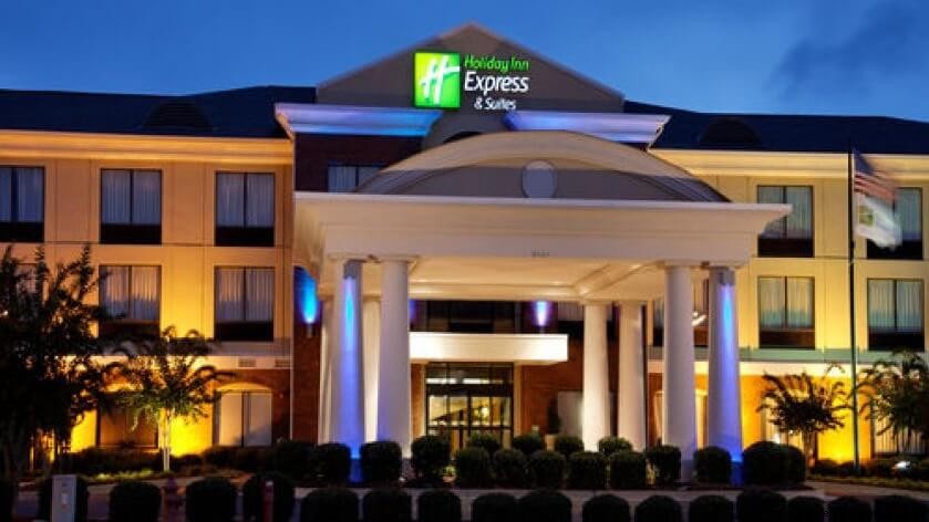 Discover Tupelo: Culinary Gems, Live Music, and Historic Attractions