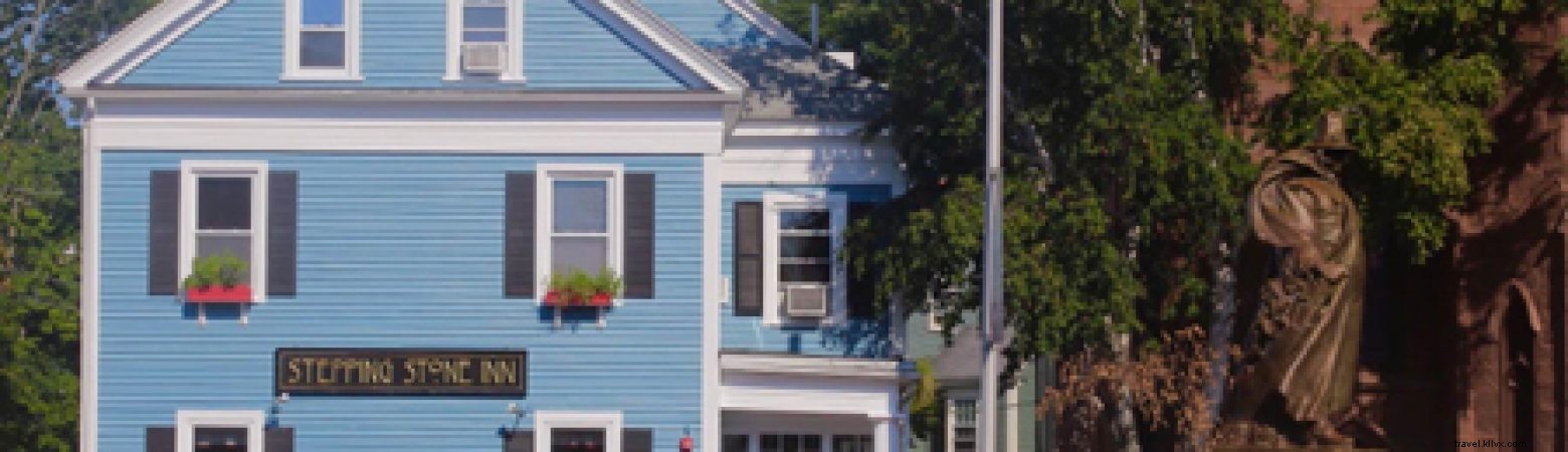 Stepping Stone Inn – Charming Salem Bed & Breakfast