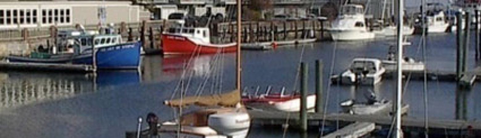 Pickering Wharf: Salem’s Historic Harbor‑Side Shopping Village