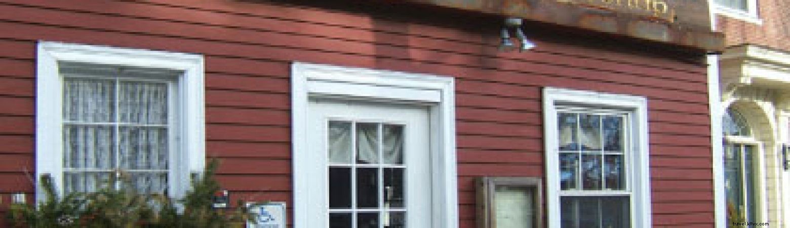 Red’s: Salem’s Iconic 50‑Year‑Old Breakfast & Home‑Cooked Restaurant