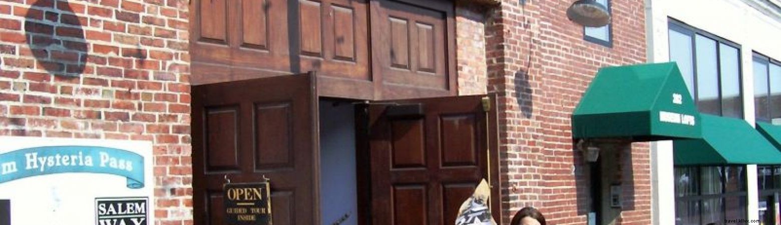 Salem Witch Village: Guided Tours, Myths & Modern History