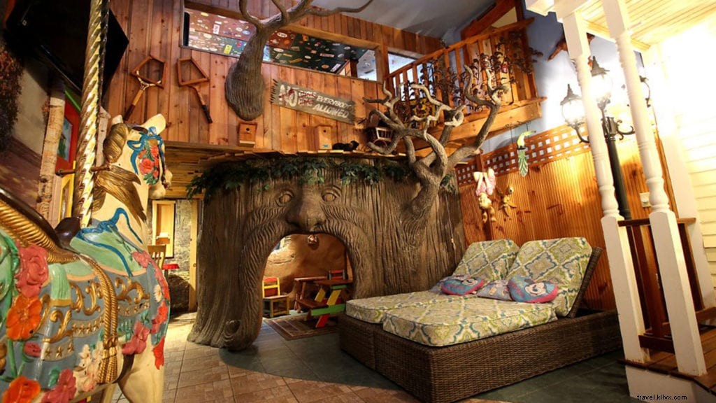 18 Kid‑Friendly Hotel Suites That Turn Every Stay Into a Family Adventure
