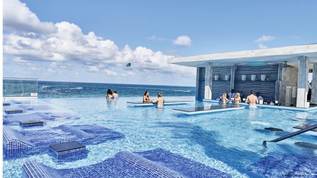 Top 8 All-Inclusive Resorts in the Bahamas: Luxury, Family Fun, and Adults-Only Getaways