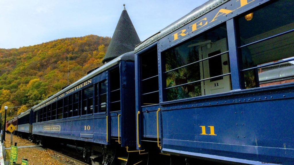 Top Family-Friendly Fall Getaways Across the United States