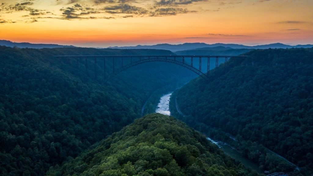 Whitewater Rafting Adventure at New River Gorge National Park, America s Latest National Treasure