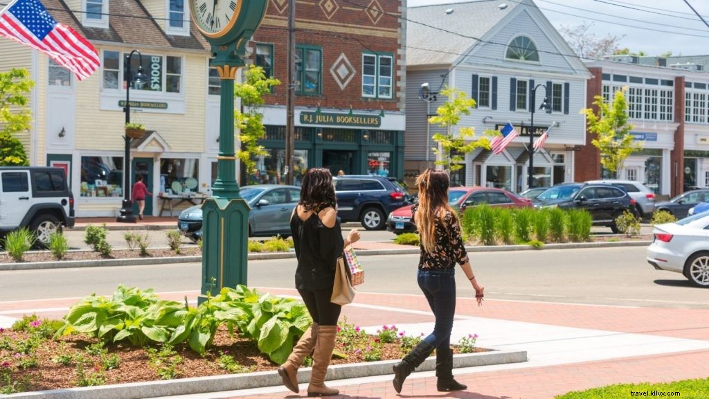 11 Charming New England Seaside Towns for Your Family Vacation
