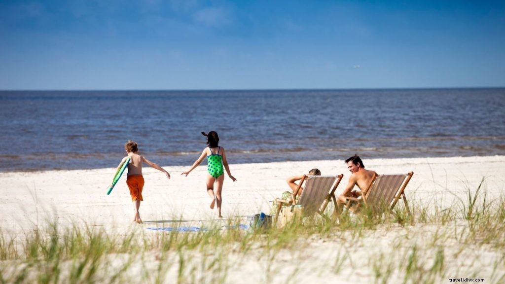 11 Must‑Visit Family Beach Destinations Across the U.S.