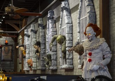 7 Must‑Visit Seasonal Attractions to Ignite Your Halloween Spirit