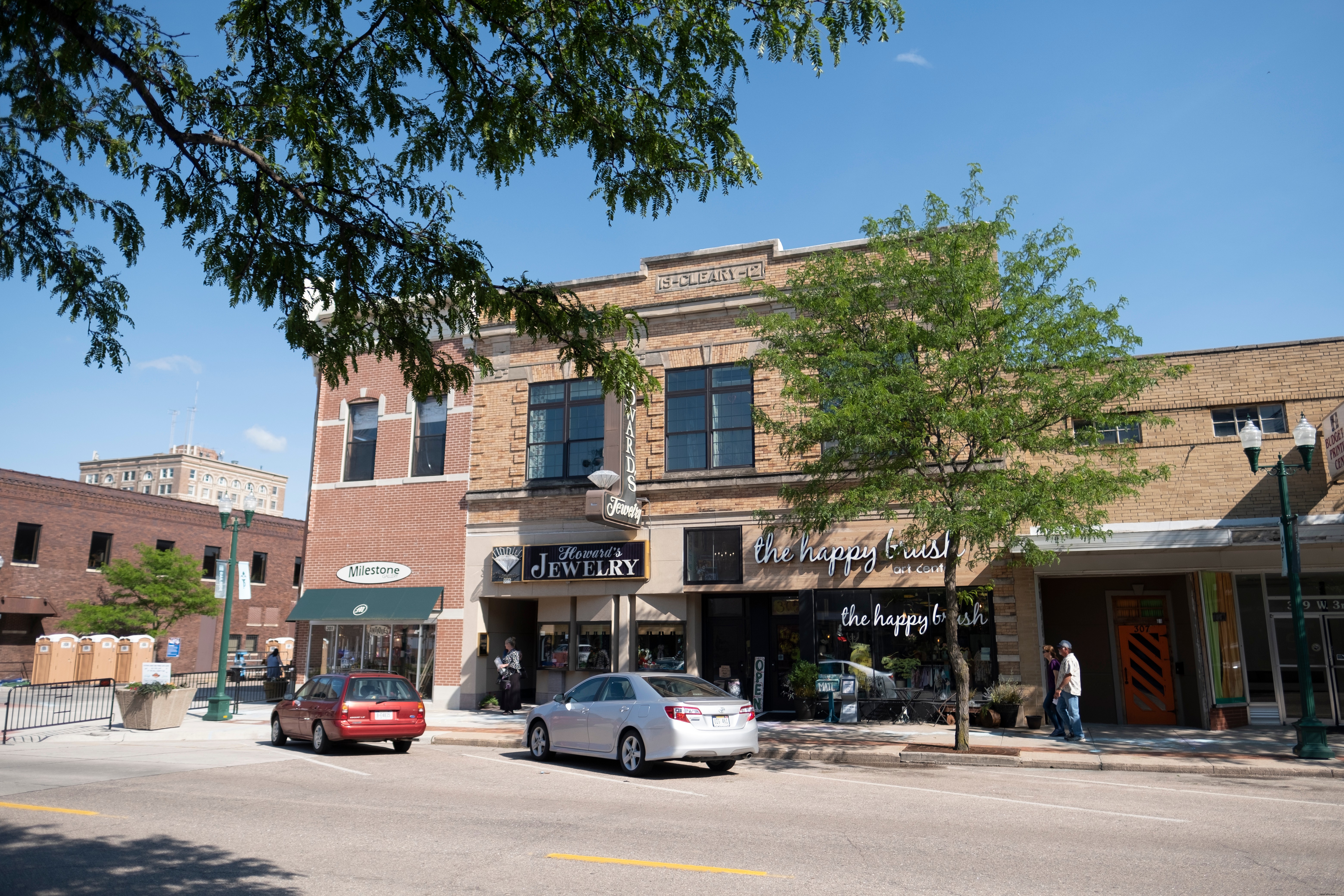 Explore Nebraska’s Five Historic Downtowns Worth Visiting