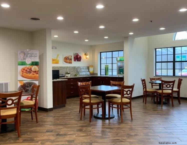 Quality Inn & Suites – Comfortable Guest Rooms & Local Attractions in Prestonsburg, KY