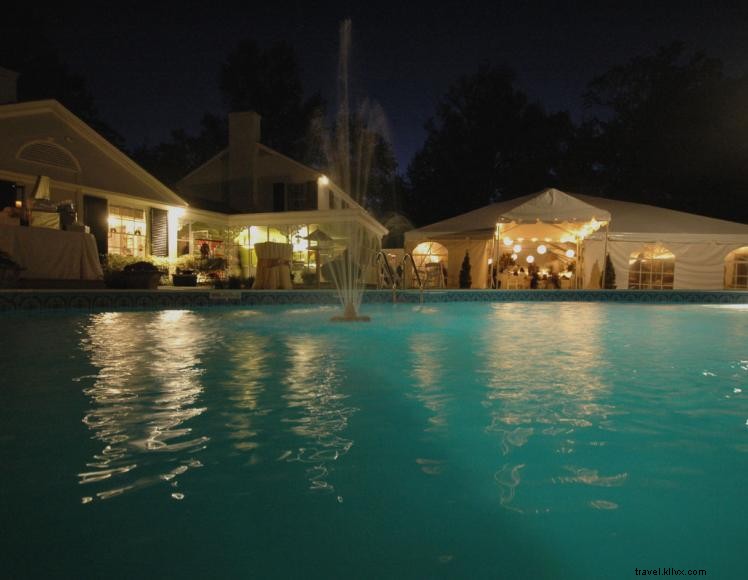 Ruby Lodge at Spring Lake Woods – Luxury Bed & Breakfast in Madisonville