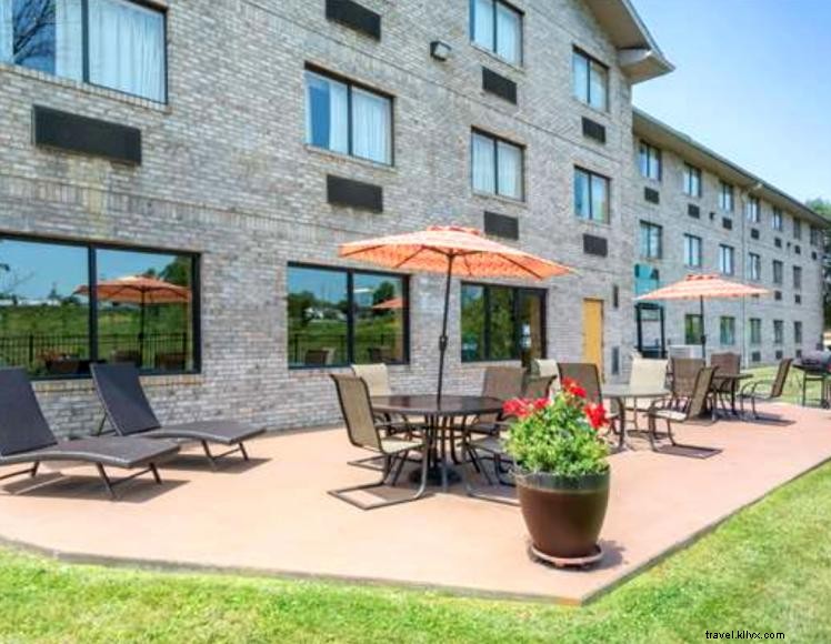 Ramada Limited Hotel – Comfortable, Accessible, and Ready for Your Stay