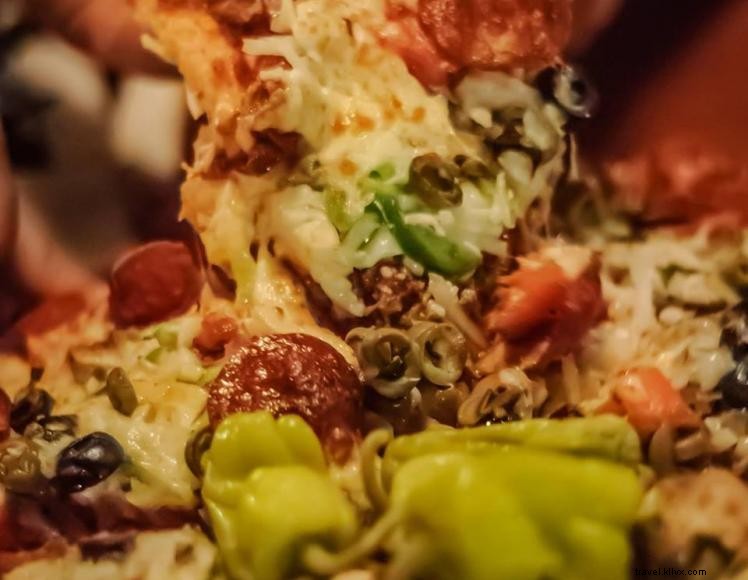 Rough River Pizza & Inn – Authentic Pizza & Cozy Lodging in Leitchfield, KY