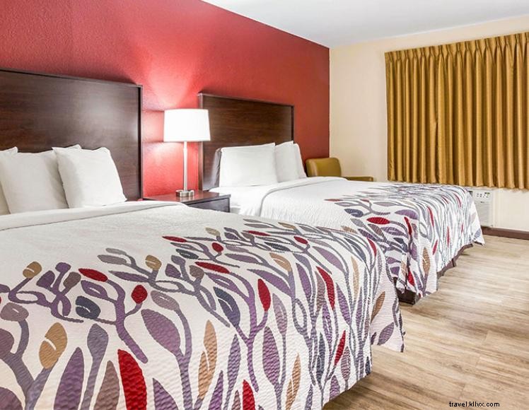 Red Roof Inn – Dry Ridge, KY – Newly Renovated & Breakfast Included