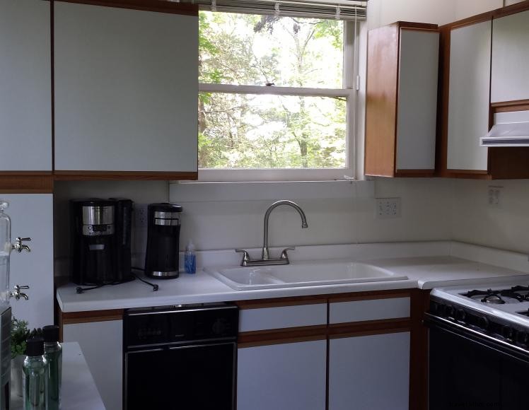 Rockin  C Cabin – Rustic Retreat with Modern Comforts