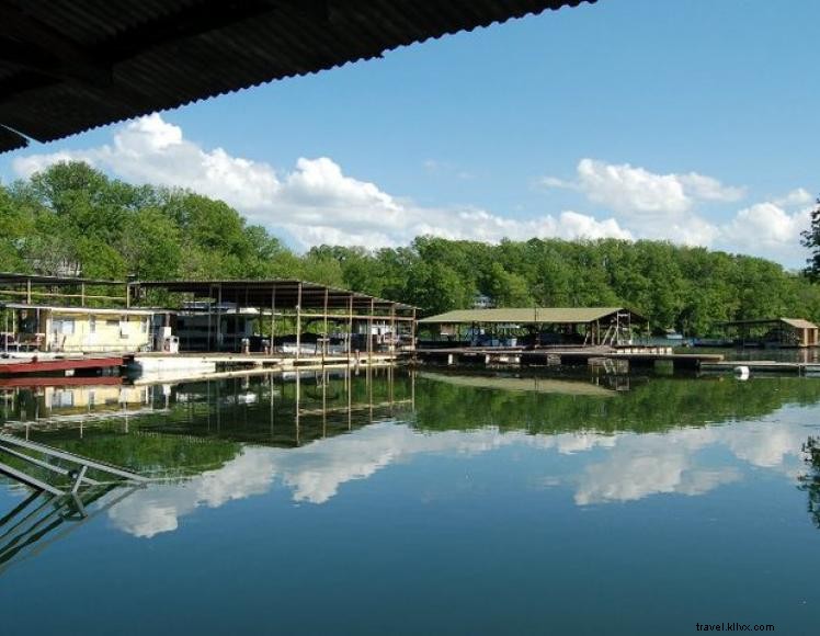 Royalty’s Fishing Camp & Marina: Premier Lakeside Destination in Harrodsburg, KY