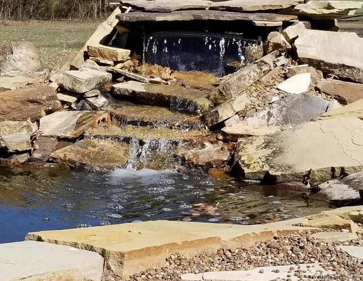 Sisters on Sycamore B&B – 25‑Acre Kentucky Retreat with Private Baths and Country Breakfast