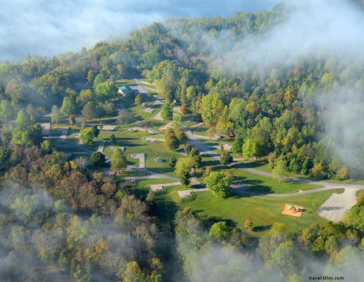 Smith Ridge Campground: 80 Sites, 62 with Electric Hookups, Water Access, Family‑Friendly Amenities in Campbellsville, KY