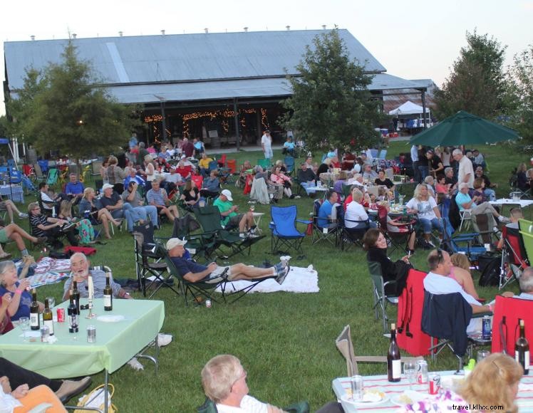 Smith-Berry Vineyard & Winery – Family‑Owned Kentucky Farm & Wine Destination