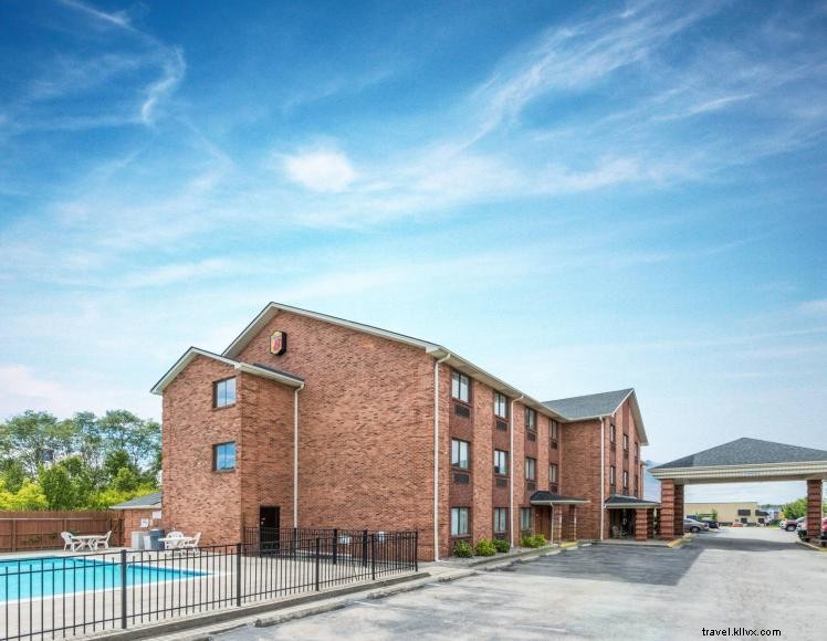 Super 8 Georgetown – Pet‑Friendly Stay Near I‑75, Lexington & Toyota Plant