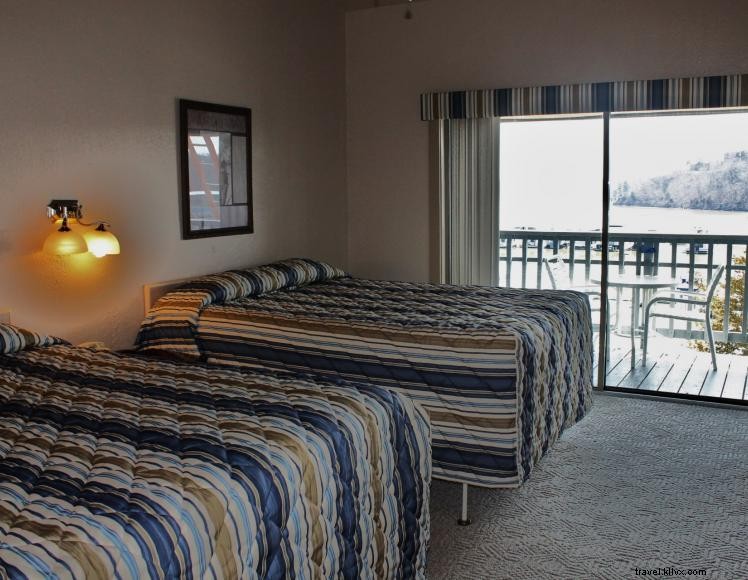 Safe Harbor Jamestown Resort & Marina – Premier Lake Cumberland Retreat